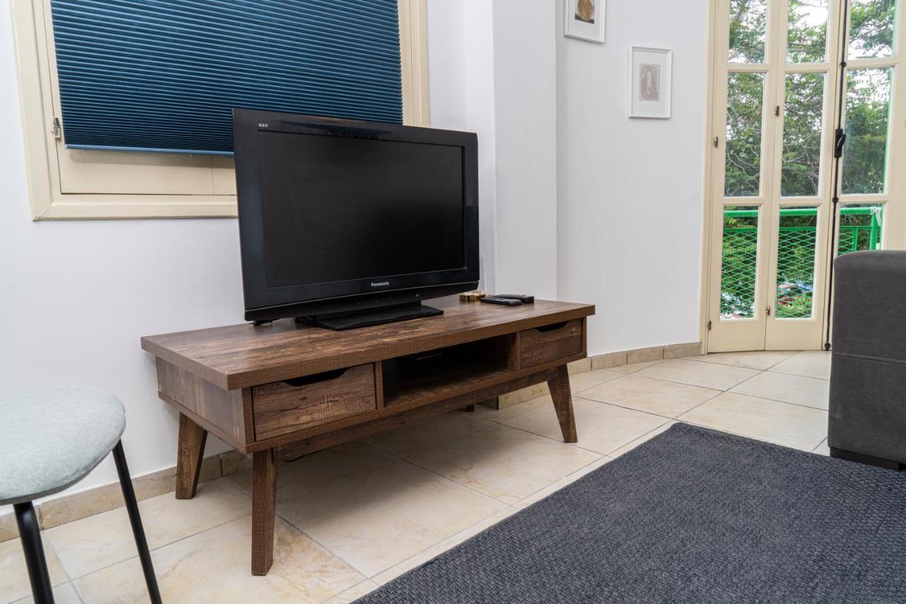 Private Room In Shared Flat ニコシア エクステリア 写真