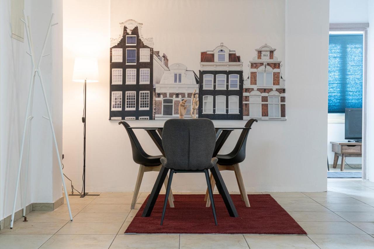 Private Room In Shared Flat ニコシア エクステリア 写真