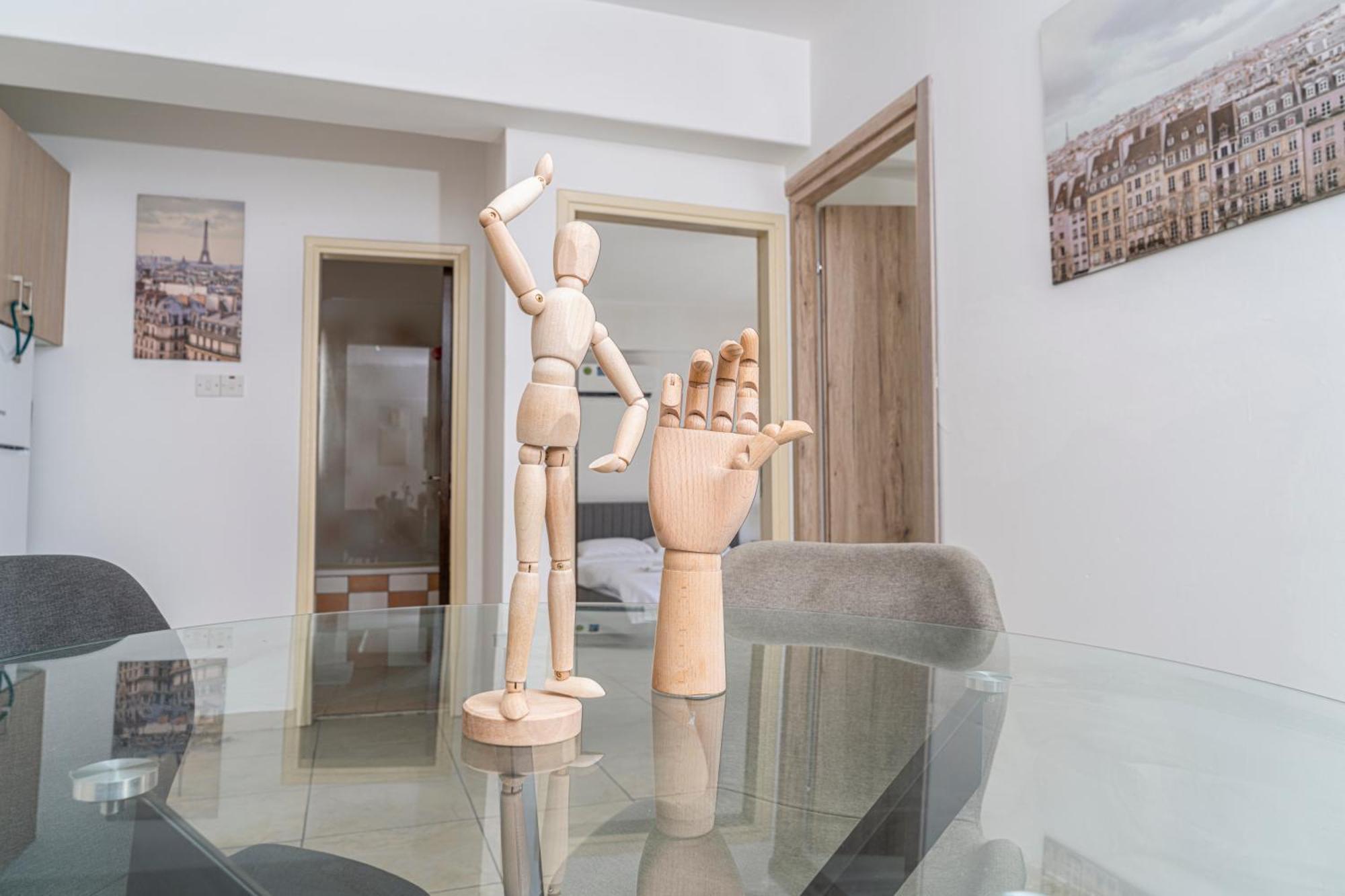 Private Room In Shared Flat ニコシア エクステリア 写真