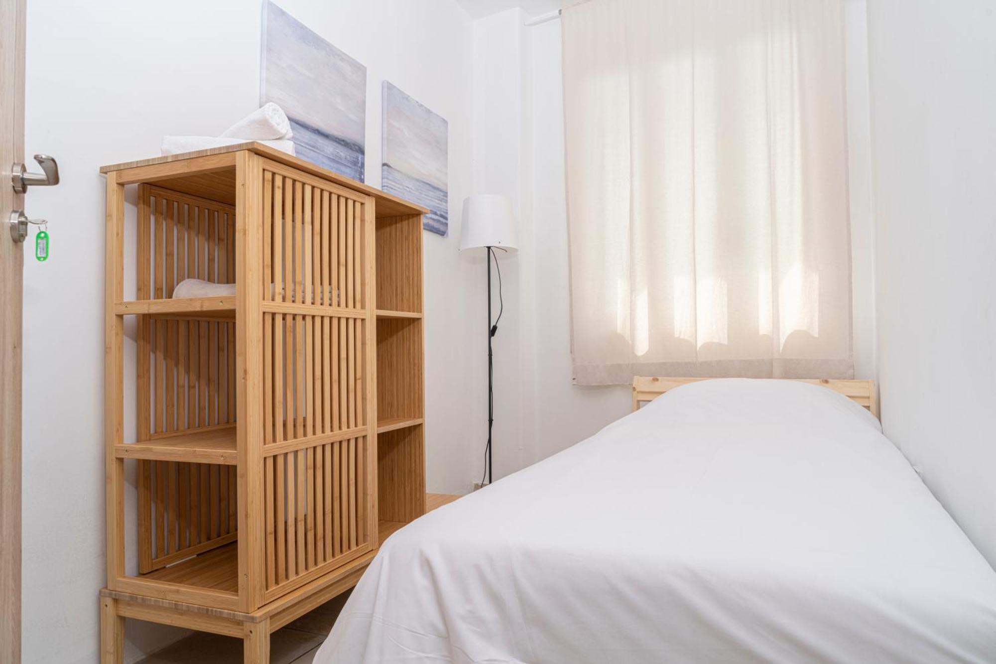 Private Room In Shared Flat ニコシア エクステリア 写真